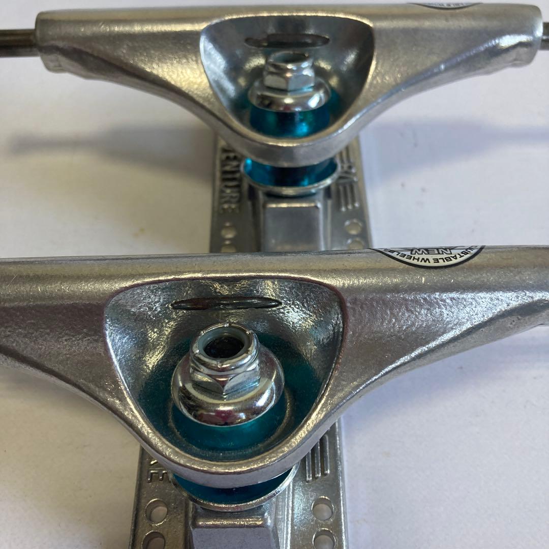 Venture V8 トラック 5.6 (8.25) KOSTON 未使用