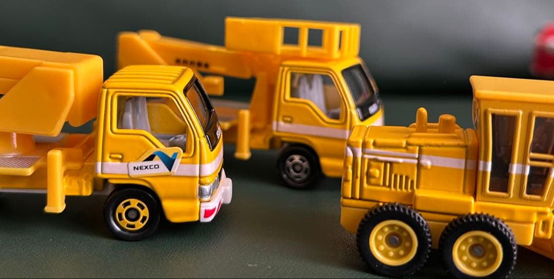 トミカ 高速道路NEXCO 5台セット