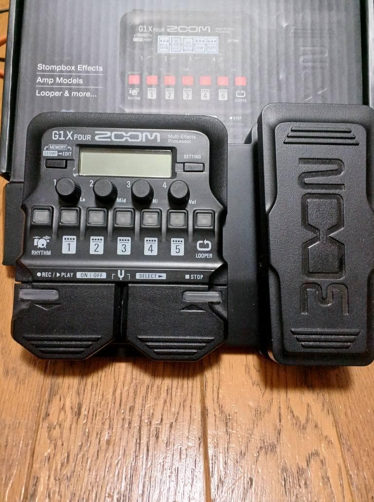 【ZOOM】G1X FOUR　ACアダプター付き ギター用マルチエフェクター