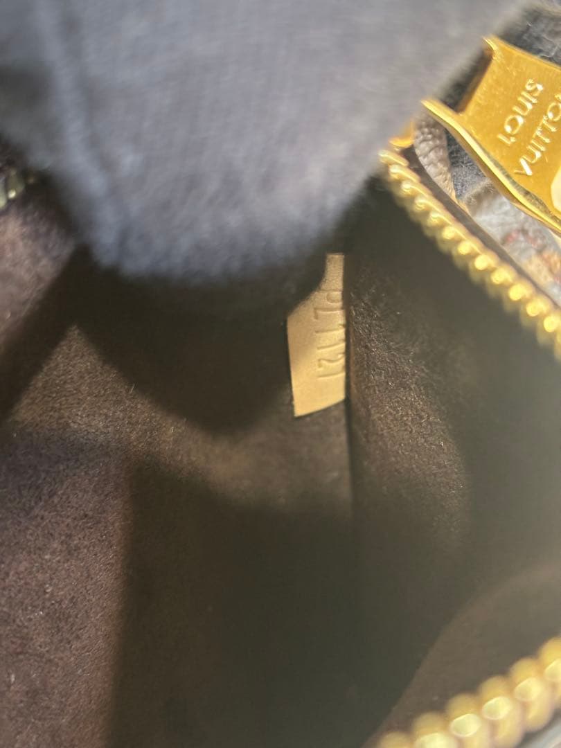 Louis Vuitton ルイヴィトンM44875 ポシェット・メティス MM