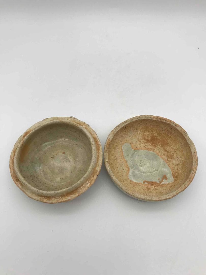 北宋時代　青白磁貼花牡丹文合子　香盒　香合　茶道具　香道具　(F-56)