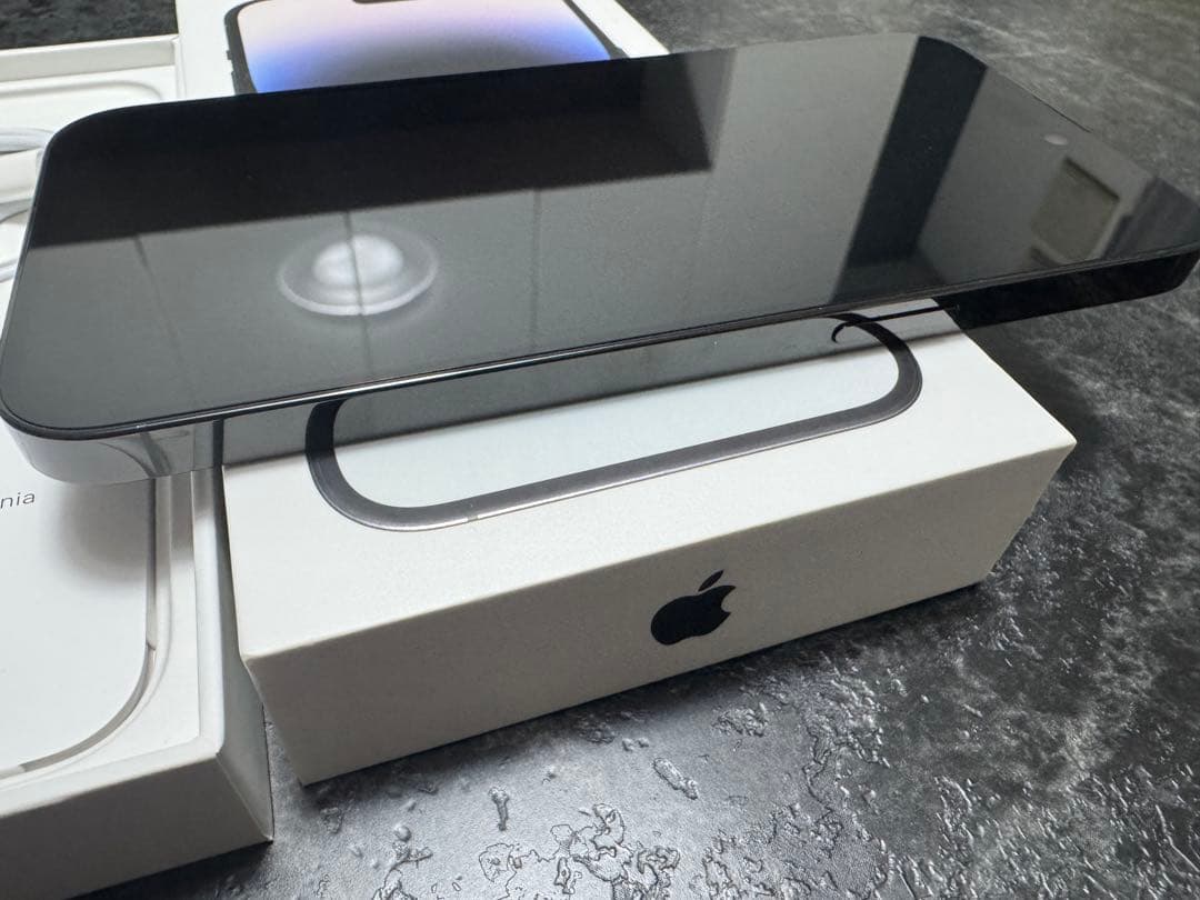 Apple iPhone 14 Pro Max 256GBスペースブラック 本体