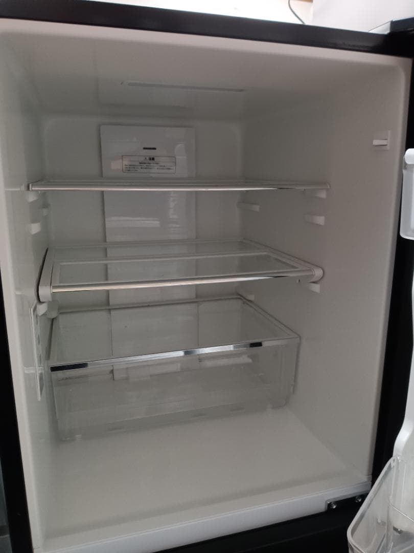 【強化ガラスドア 冷蔵庫 HR-G2801BR 282ℓ　2021年式】