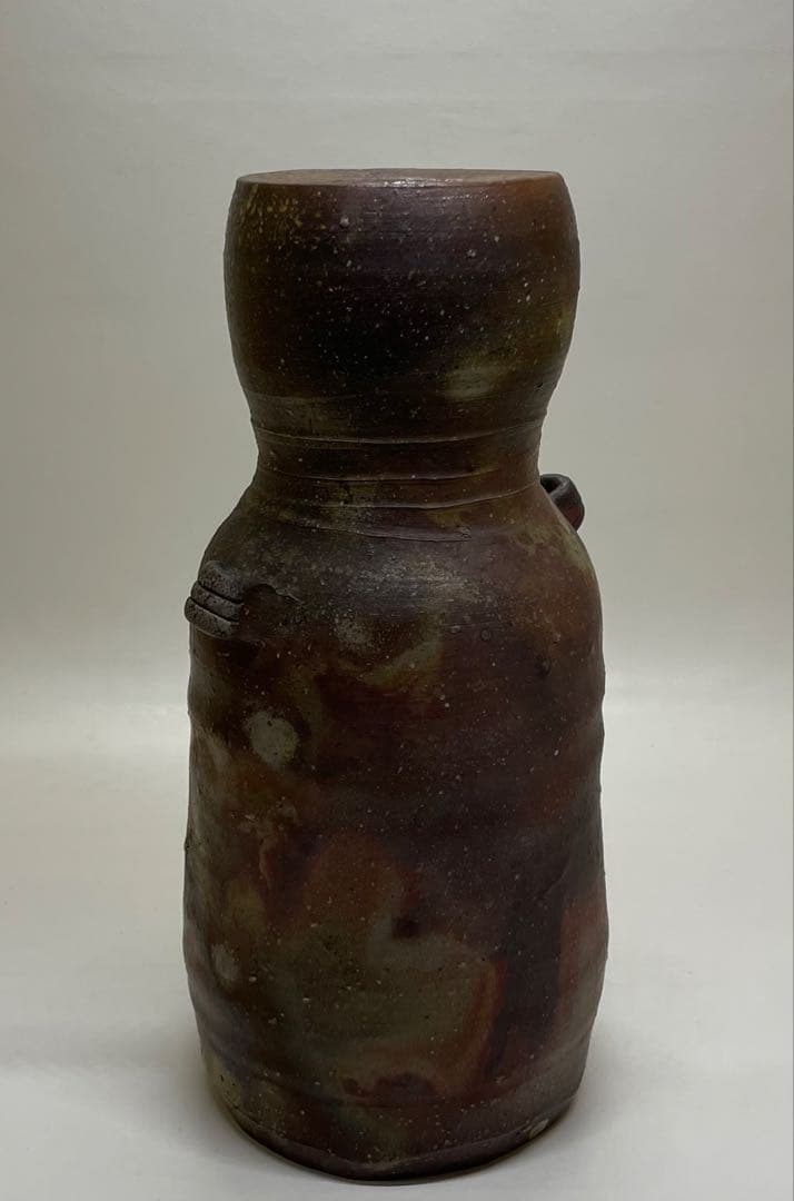 県指定重要無形文化財　金重道明　備前焼　耳付花入　共箱 　　　y16