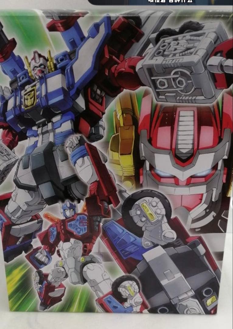 ゴッドファイヤーコンボイ 「トランスフォーマー レガシー」