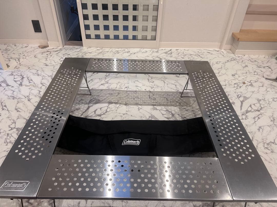 コールマン　囲炉裏テーブル　ファイアープレイステーブル　使用数回　美品