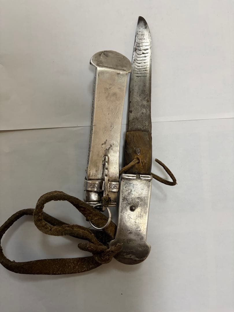 【希少品】チベット族　骨董　催事用　武具 Silver 激レア