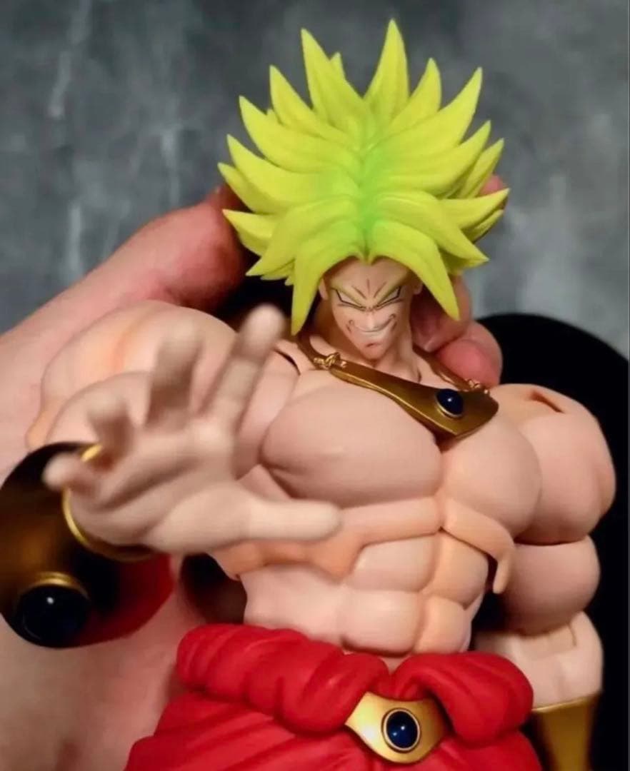 海外限定　ブロリー　スーパーサイヤ人　s.h.figuarts 同サイズ