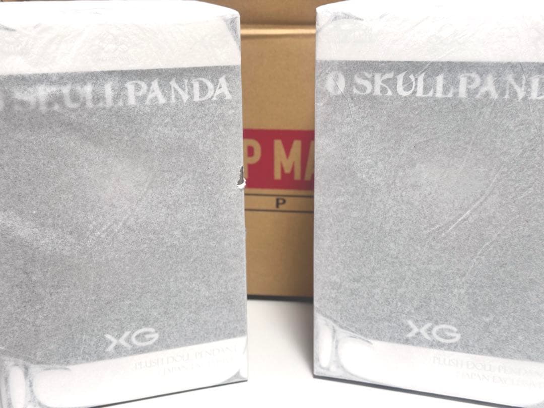 POP MART XG SKULLPANDA ぬいぐるみペンダント 2個
