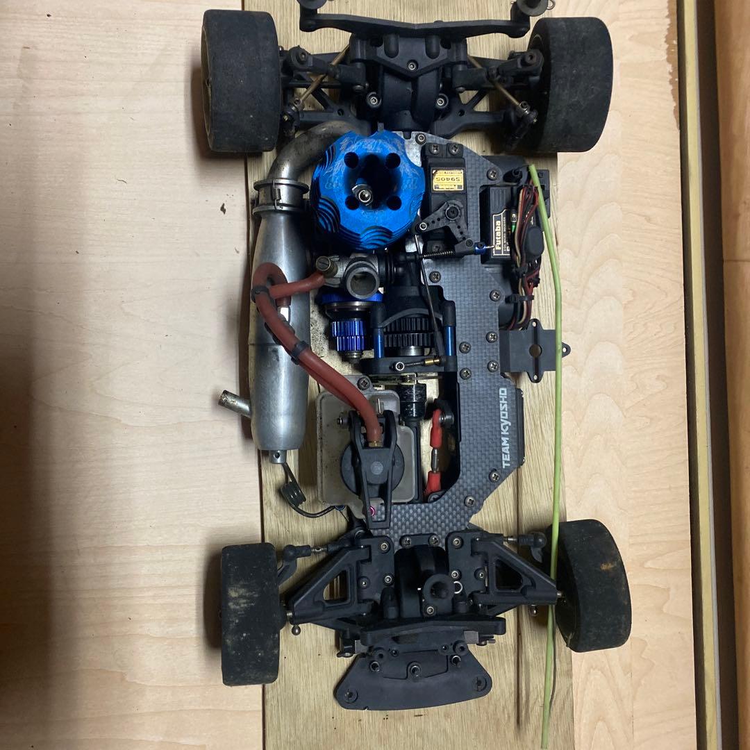 エンジンラジコンカー