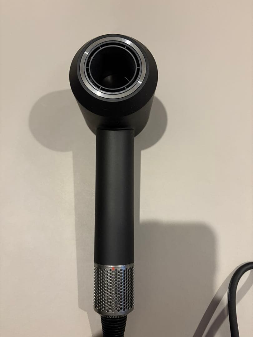 Dyson Supersonic Ionic ドライヤー ブラック