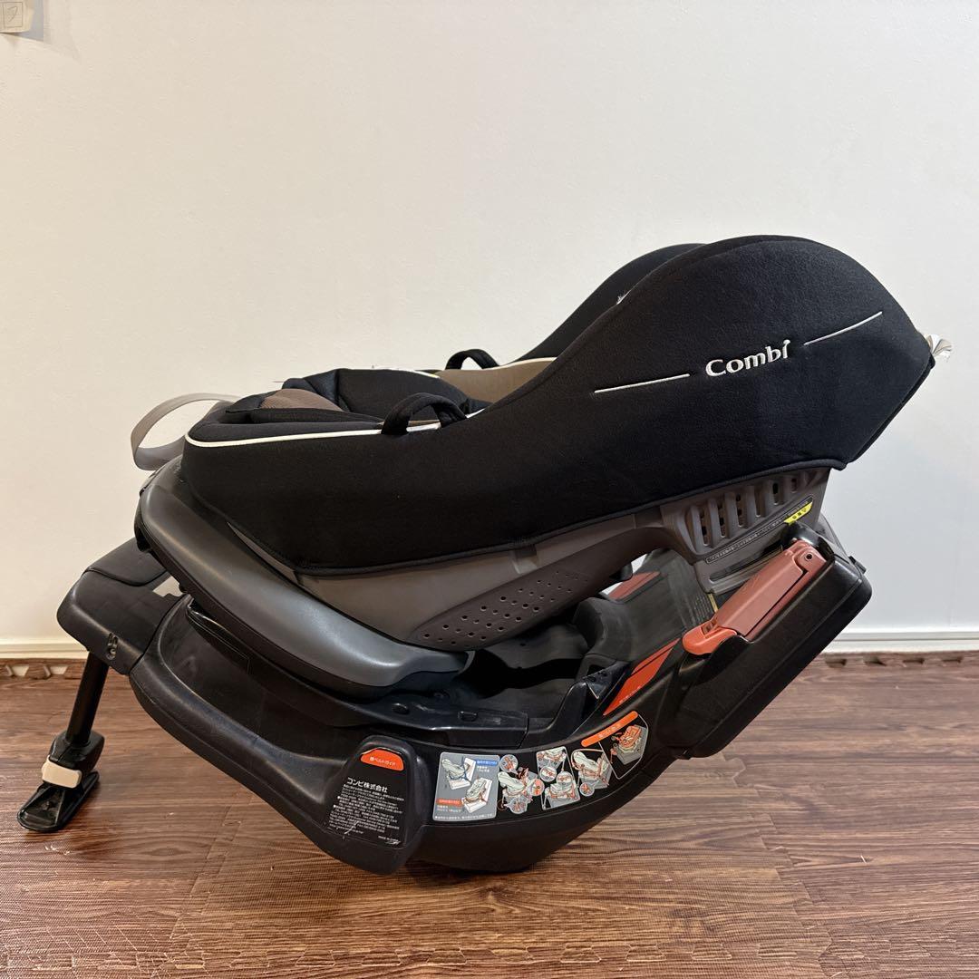 Combi コンビ チャイルドシート ブラック/ブラウン ゼウスターンユーロ