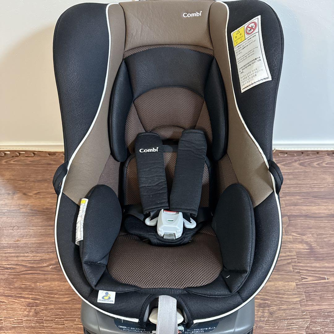 Combi コンビ チャイルドシート ブラック/ブラウン ゼウスターンユーロ