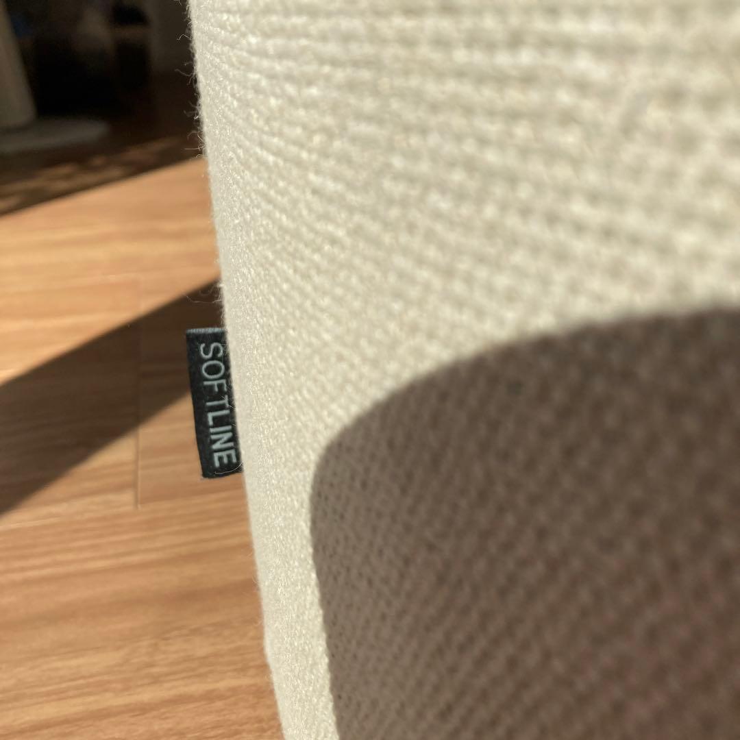 アクタス　ドラムスパフ　円形木製テーブル（傷あり）