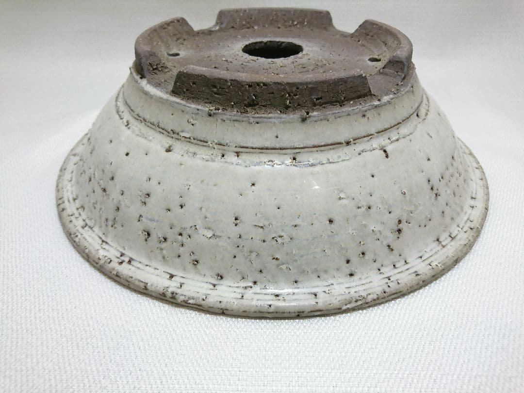 45 盆栽鉢 円形中鉢大★落款入　白模様