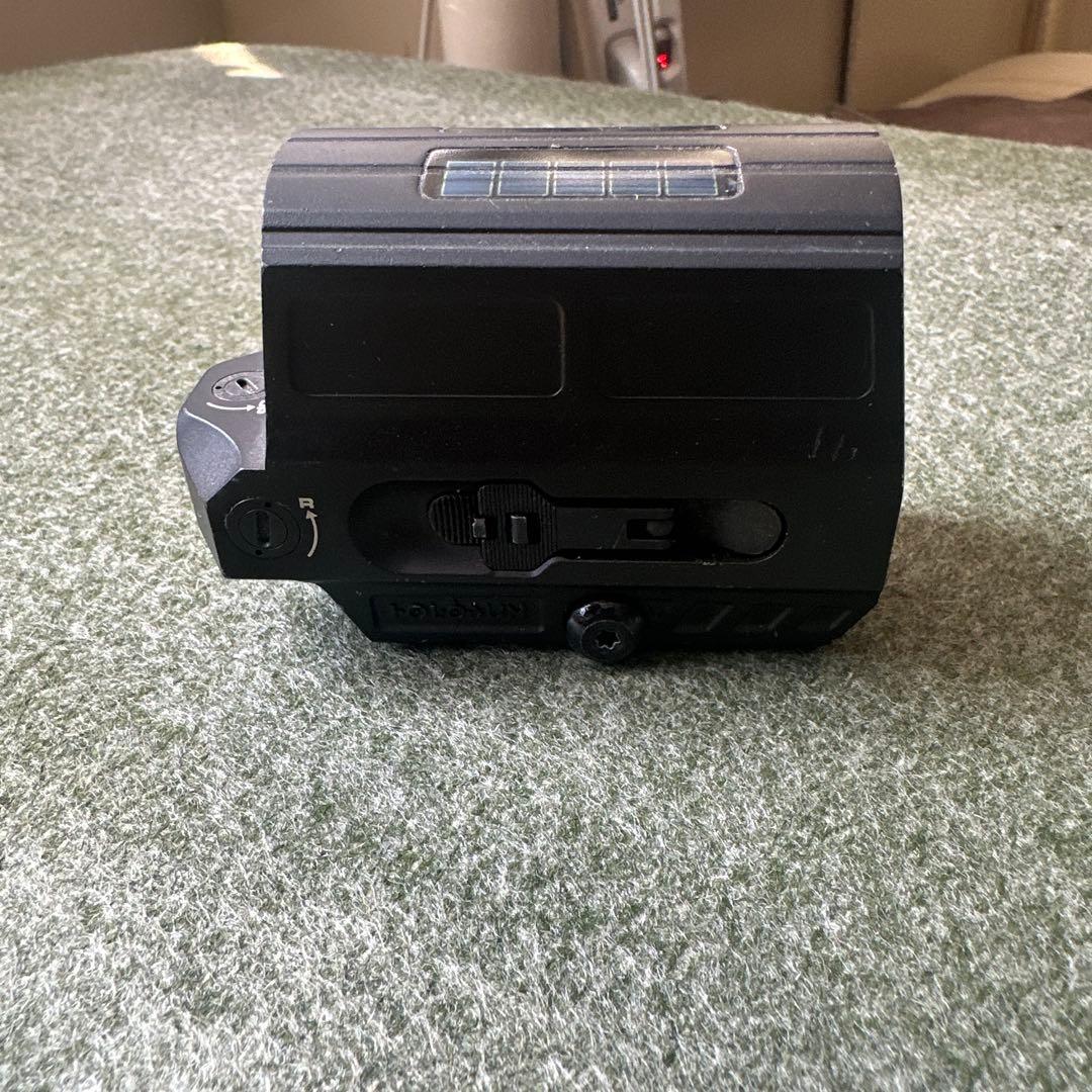 トイガン HOLOSUN HS512C Enclosed Reflex