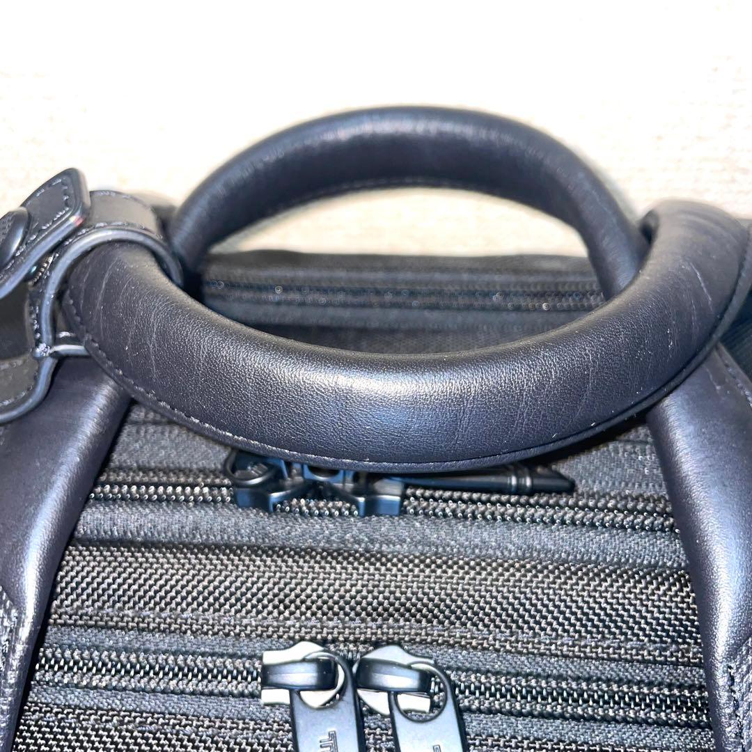 TUMI ALPHA3 ツミ トゥミ アルファ3 デラックス 4輪 ラップトップ