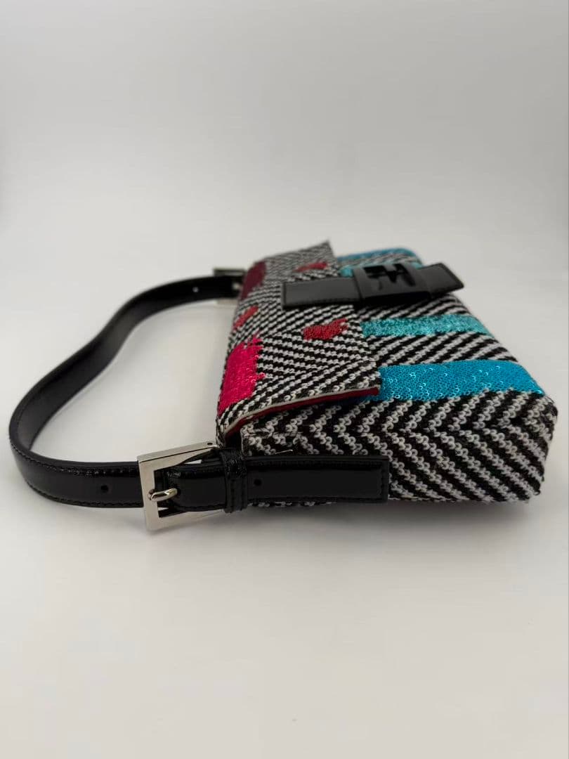 FENDI フェンディ マンマバケット スパンコール 刺繍 バッグ