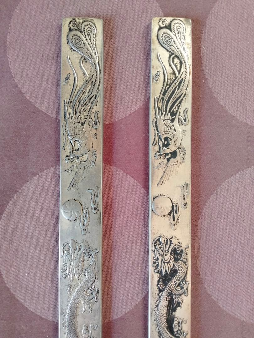 旧蔵した物中国骨董貴重希少 【中国清の時代手造り龍鳳細工彫刻純銀文鎮２点セット】