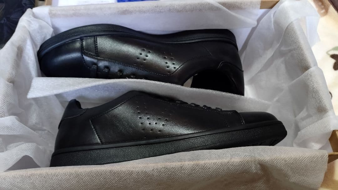 プロセカ　青柳冬弥　ZOZOコラボ スニーカー