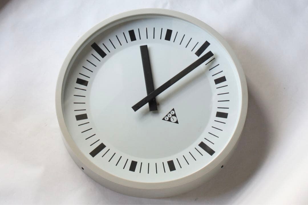 希少！PRAGOTRON パラゴトロン　30cm 時計 インダストリアル 北欧