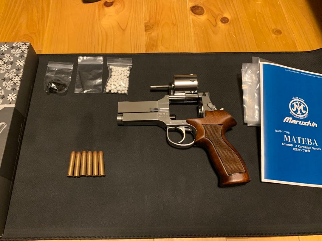 マルシン マテバ リボルバー 4インチ 木製グリップ シルバー