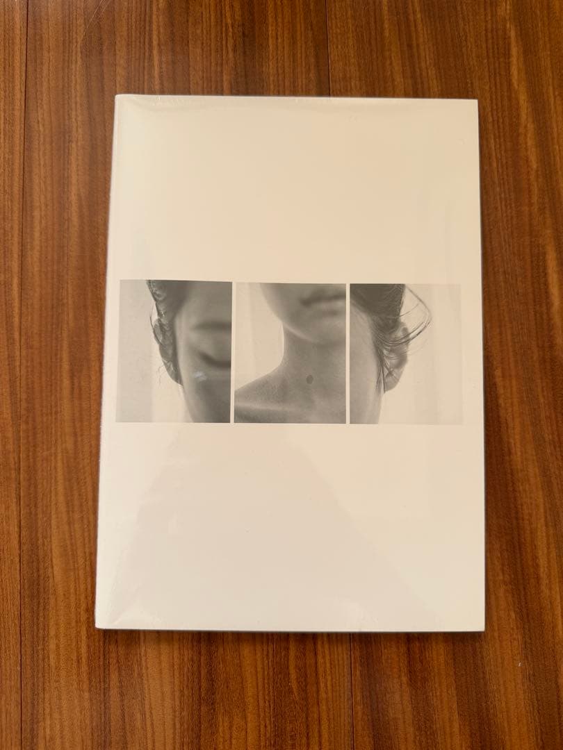 JENNIE J2NNI5 代官山蔦屋 ミニフォトブック photozine