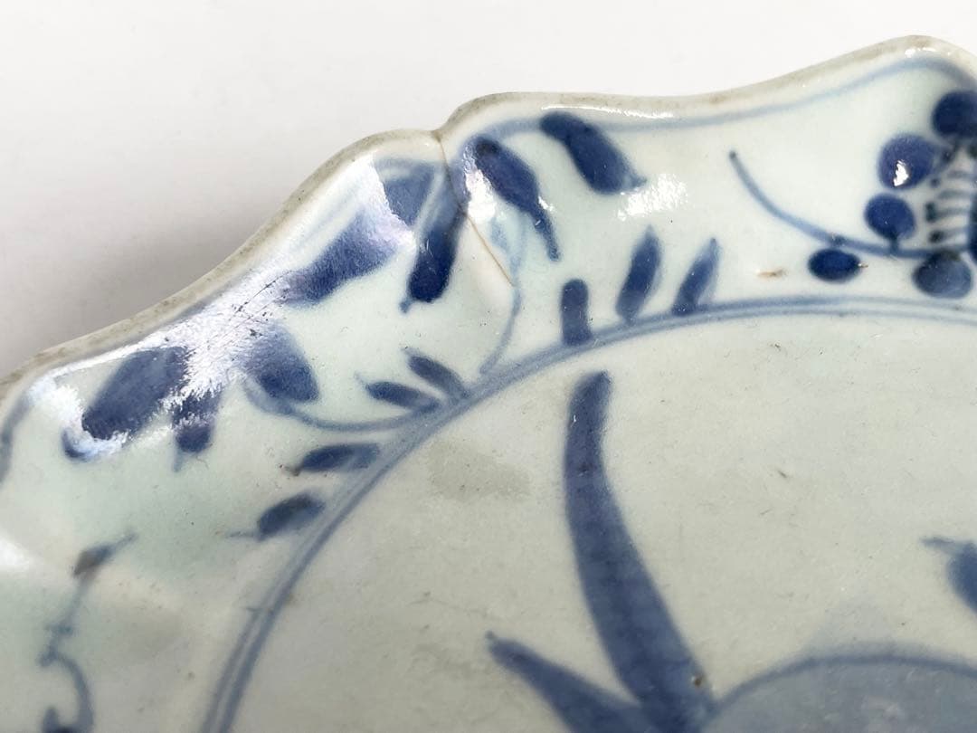 骨董　アンティーク　藍九谷　染付　桃図　輪花縁　小皿　誉印　初期伊万里　古伊万里