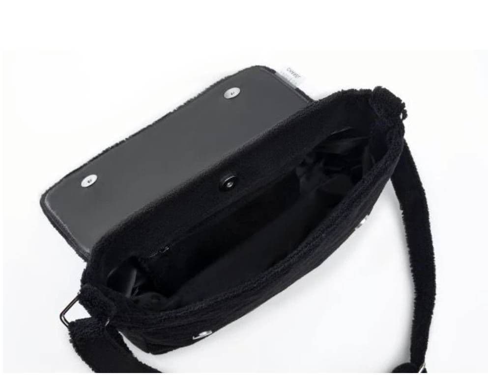 Yayoi Ebisawaショルダーバッグ ブラック ノベルティ