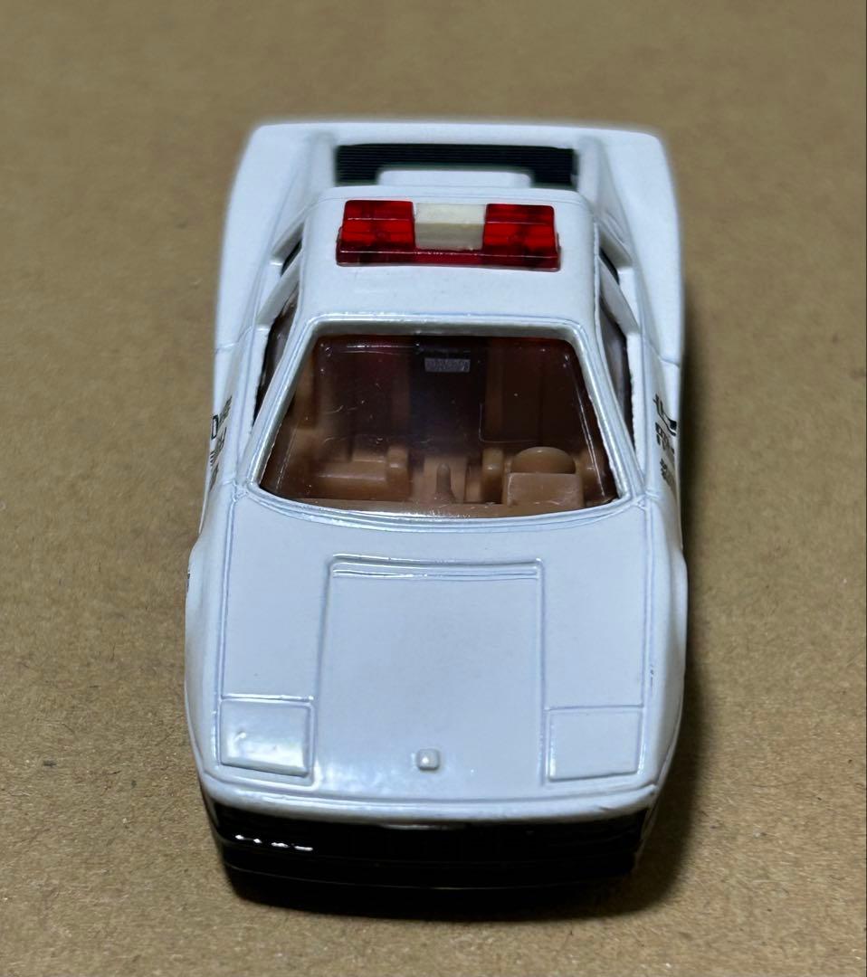 日本製 トミカ フェラーリ テスタロッサ パトロールカー