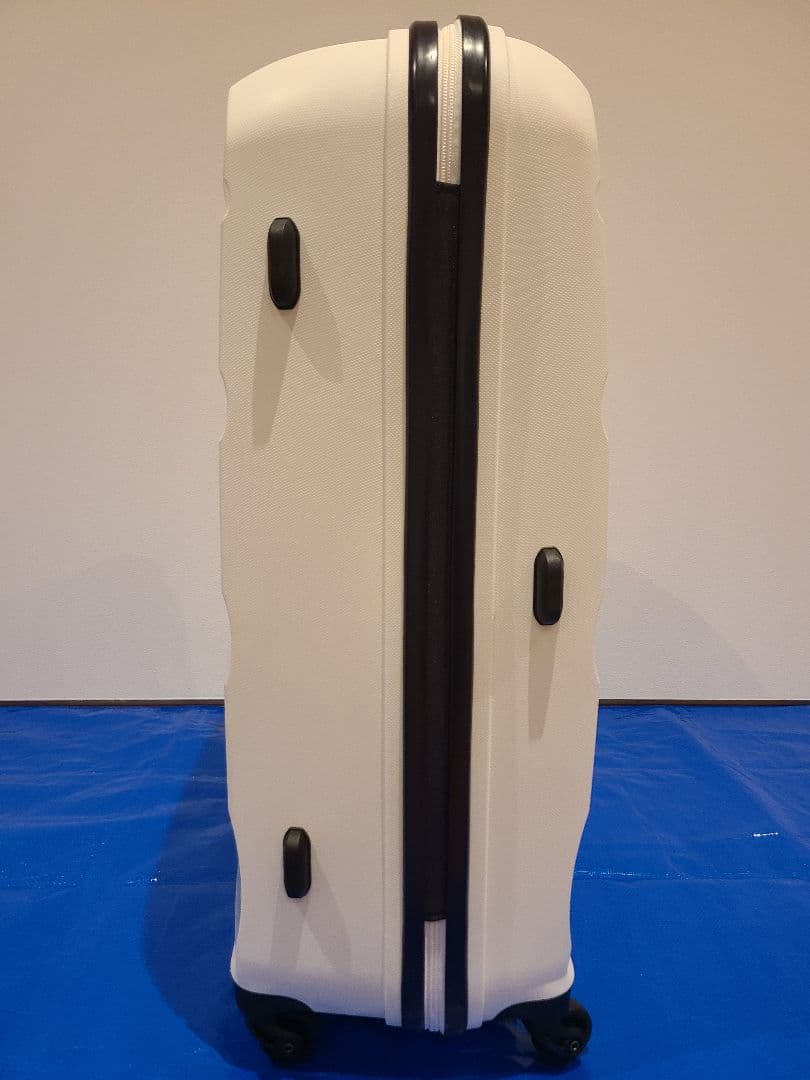 アメリカンツーリスター キャリーケース　スピナー　L　サムソナイト