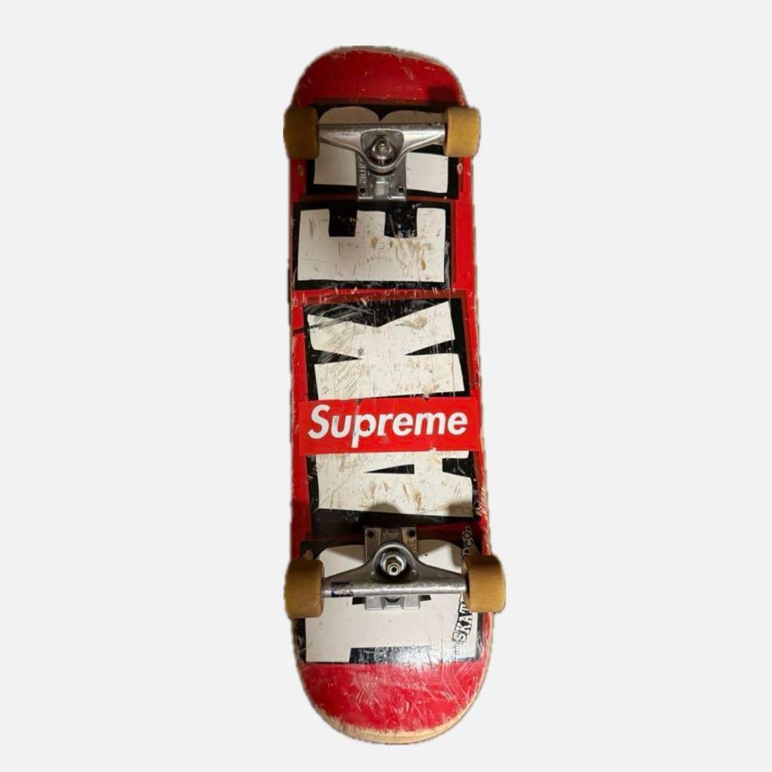 ベイカー　コンプリートスケートボード baker BAKER Supreme