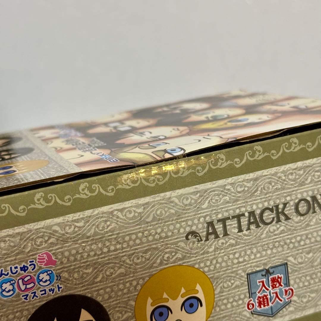 【BOX未開封】進撃の巨人展FINAL おまんじゅう にぎにぎ マスコット