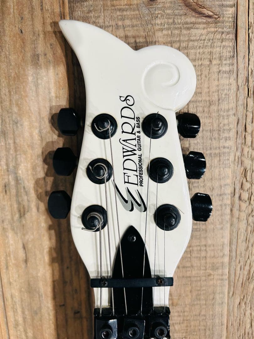 美品！　EDWARDS sugizo model ES-100 prince
