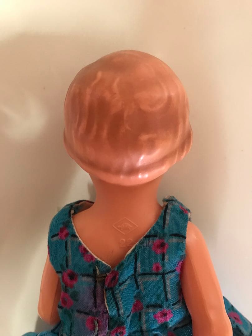 ヨーロッパ　ヴィンテージ　人形　花柄ワンピース