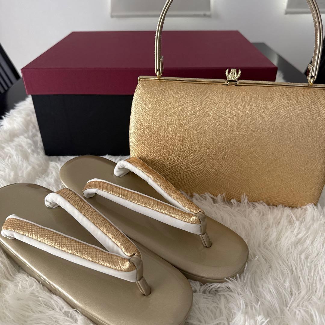 【美品】ゴールドの下駄とバッグのセット