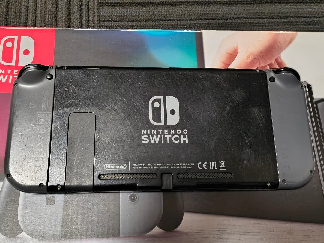 悠*様 【純正ドック2つ付き】 Nintendo Switch 本体