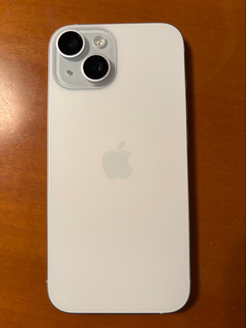 海外版 iPhone15 SIMフリー シャッター音なしAppleCare残り有