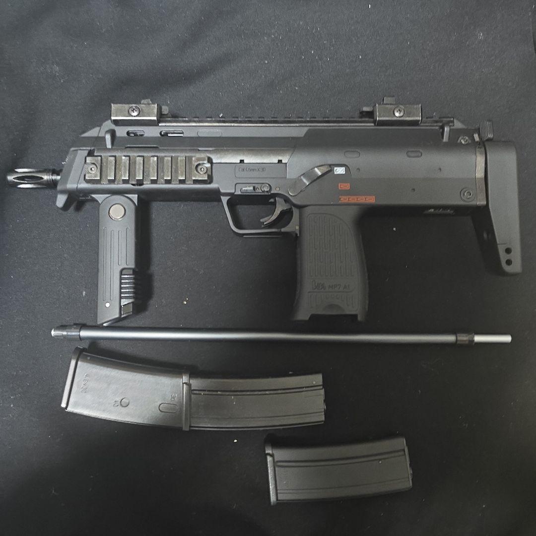 東京マルイ MP7A1 電動ガン ブラック 付属マガジン2個、バッテリー、充電器