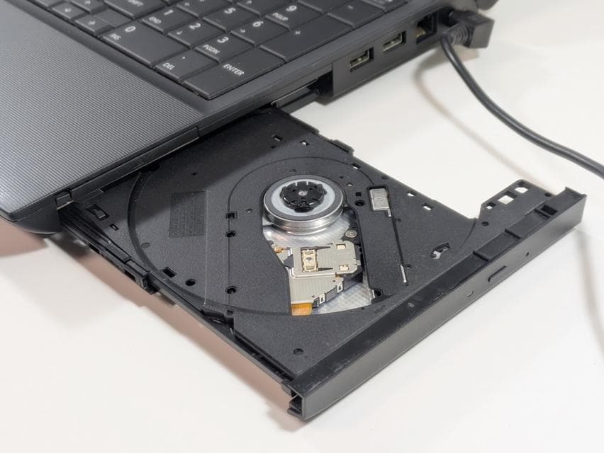 【美品】Windows11✨新品8GB✨初心者に✨すぐ使える✨ノートパソコン✨