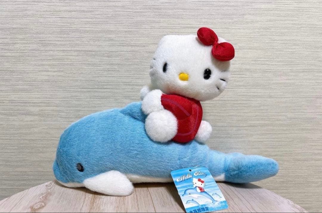 ハローキティ イルカ 水族館限定 ぬいぐるみ