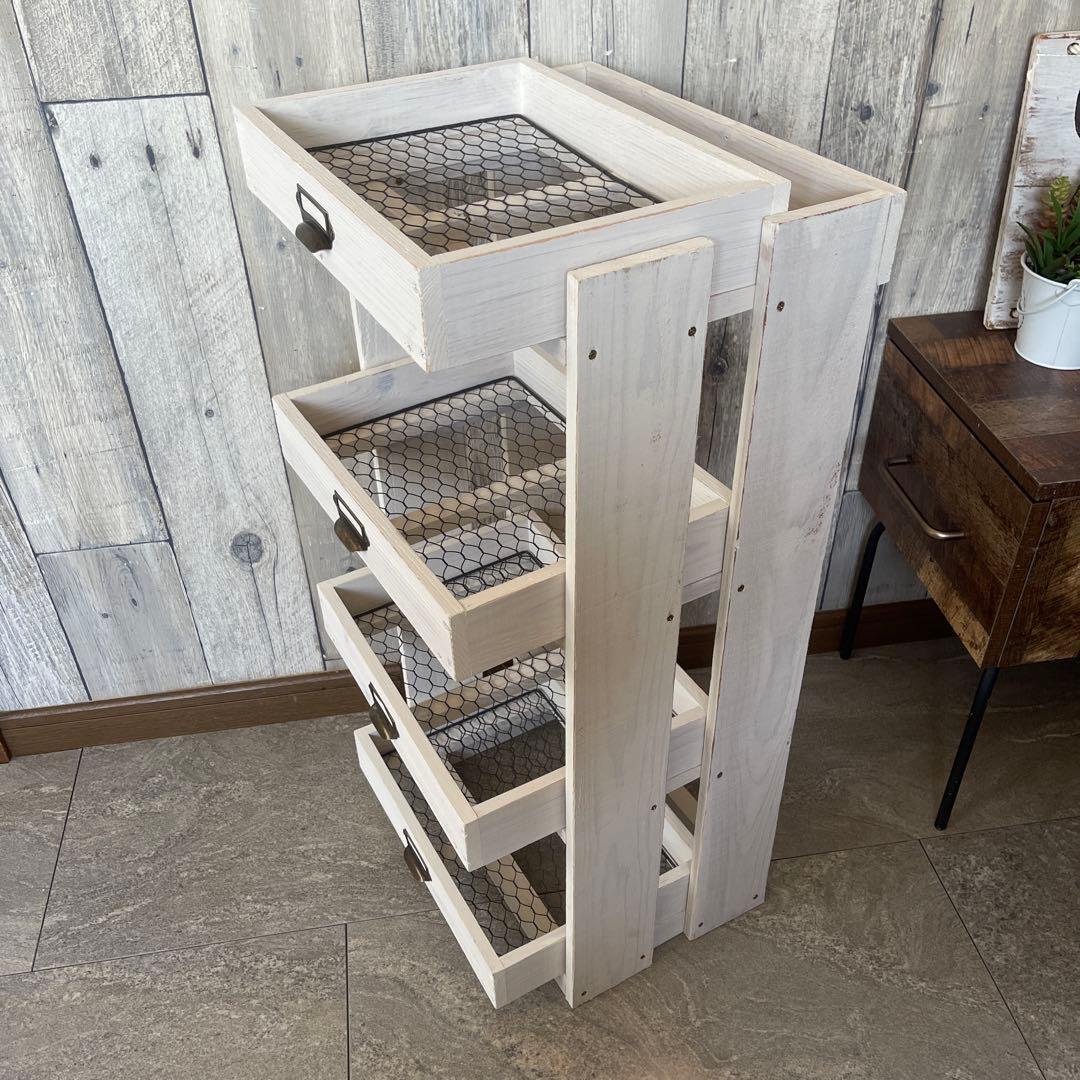 ホワイト4段　引き出し　ウッドシェルフ　ハンドメイド　家具