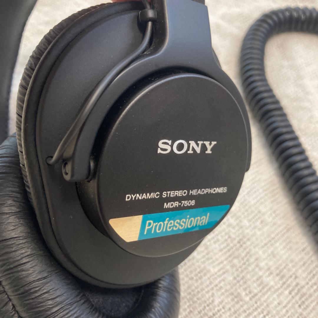 【お値下げできます】SONY MDR-7506 ステレオヘッドフォン ヘッドホン