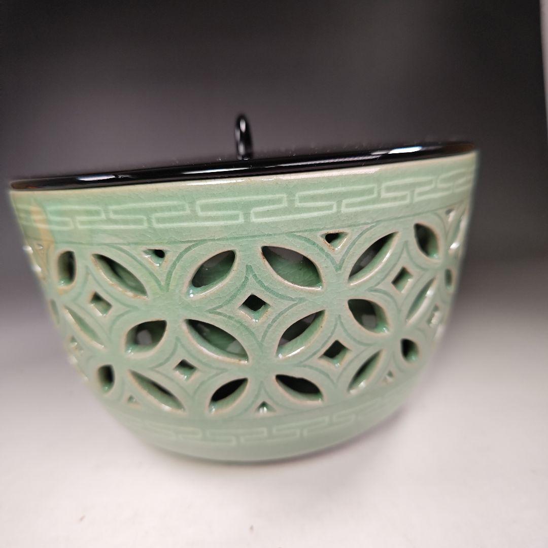 イ631 水指『久田宗也（尋牛斎）極箱』『廣州窯　青磁七宝透し　平水指』茶道具