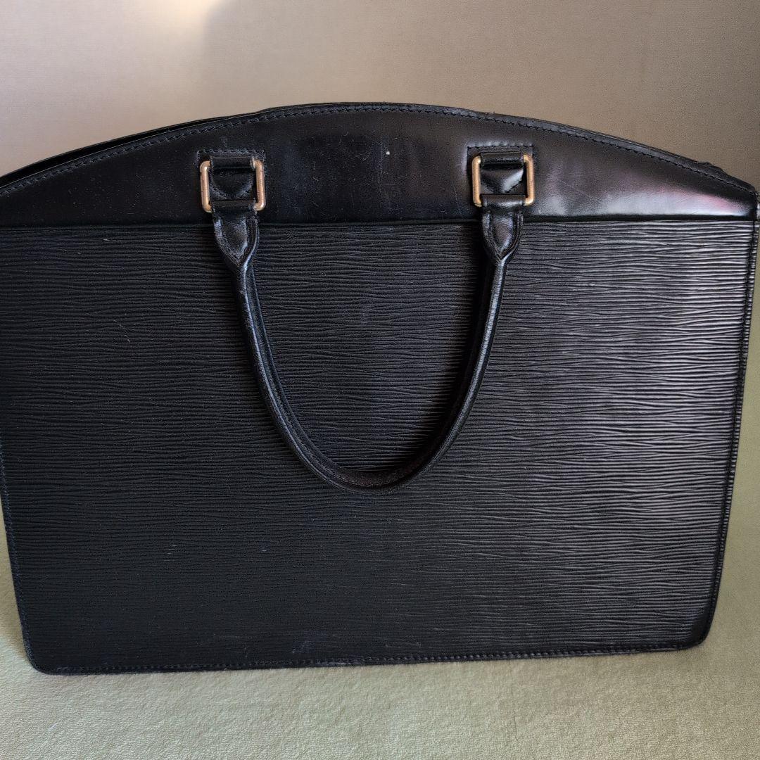 ルイヴィトン ビジネスバッグ エピ リヴィエラ ブラック