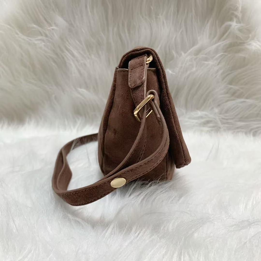 ✨美品 VivienneWestwoodショルダーバッグ スエード ブラウン✨