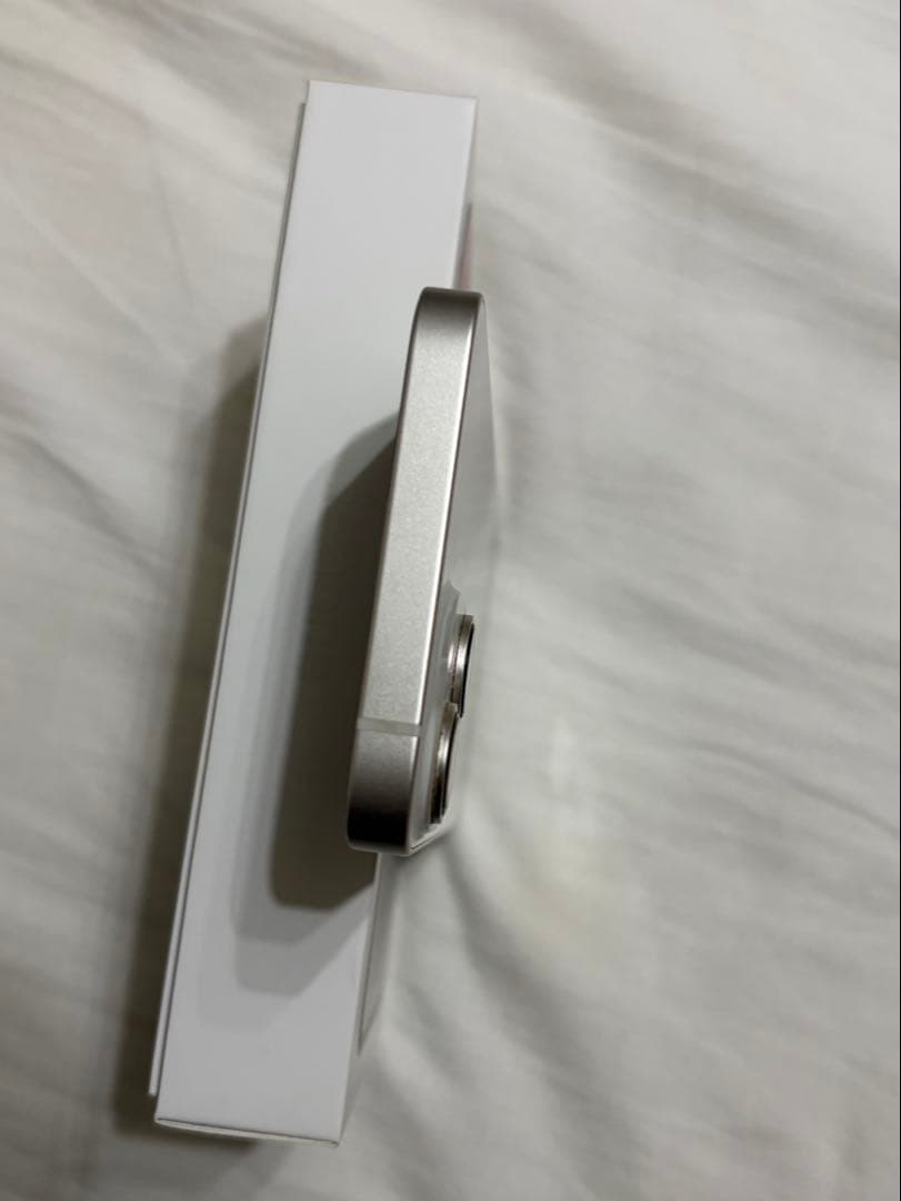 iPhone14 128GB 本体 外カメラ不良あり