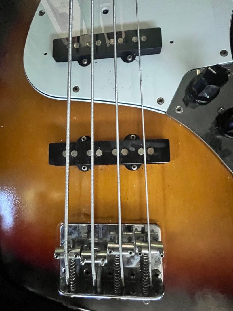 岸*陽様 希少！1994〜96年製　Fender Jazz Bass サンバース