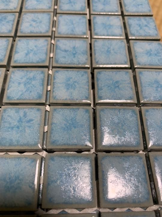 モザイクタイル　水色　陶器　25センチ角シート　　22枚