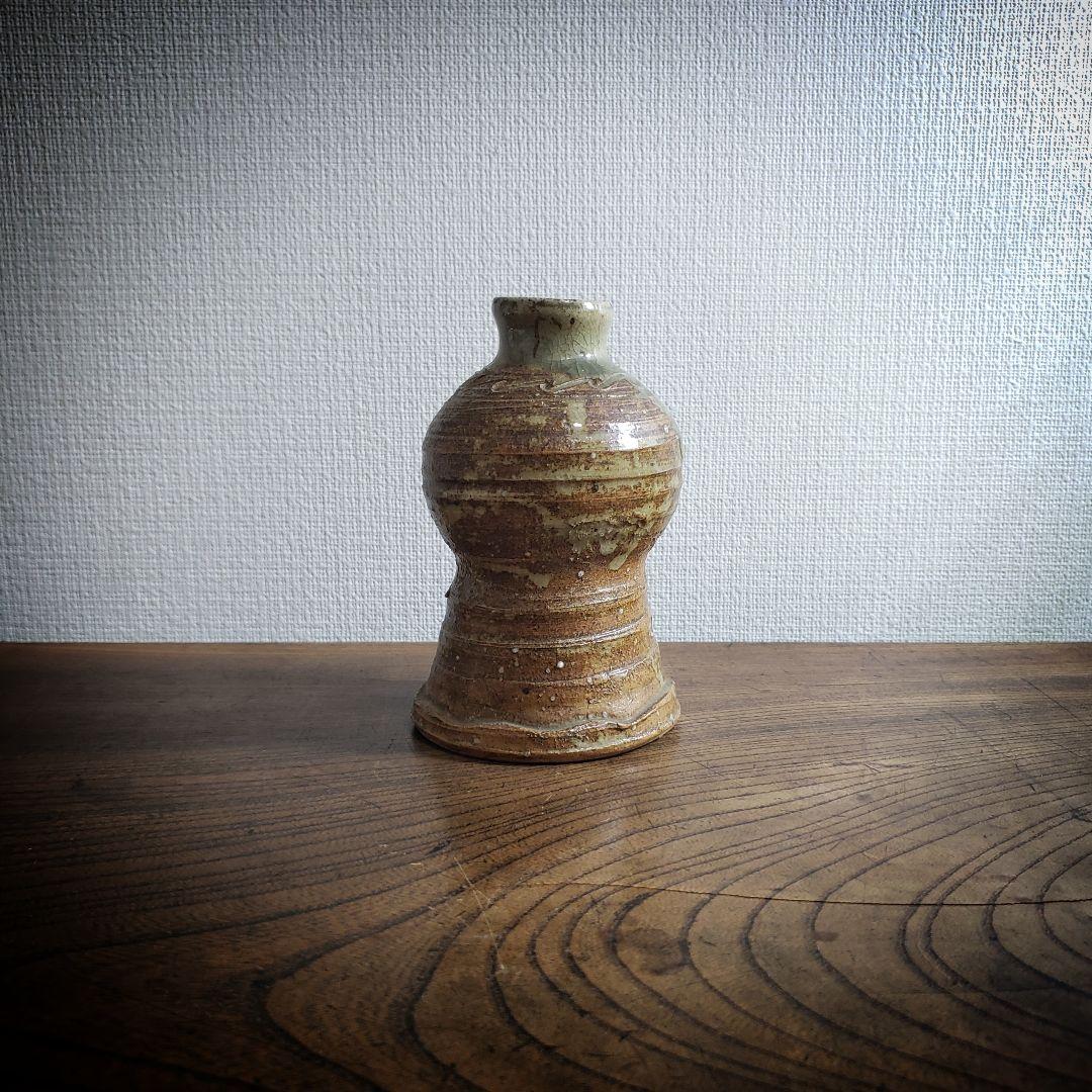 花瓶　花器　徳利　作家物　在銘　ろくろ目　フラワーベース　一輪挿し